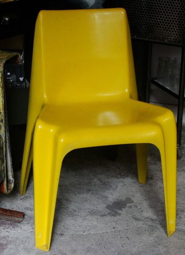 Fauteuil-jaune